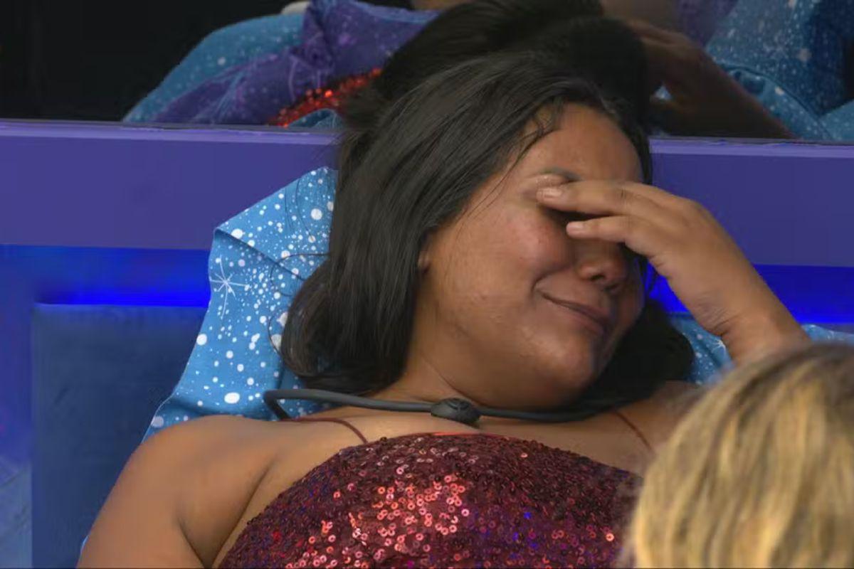 Madrugada agitada no BBB 26: Conflitos e choro entre sisters