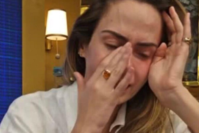 Ana Paula Renault desabafa sobre a morte do pai no BBB 26